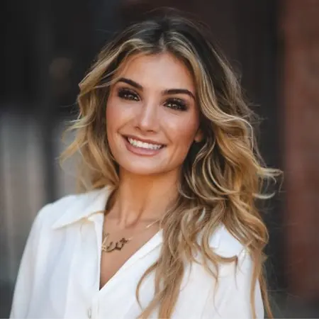 Soraya Shahbazian, Account Manager - Patient Care on Influential Women