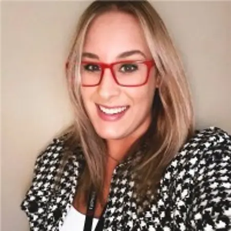 Samantha Bonelli, Sr Specialist, Program Management: Exquisite Imaging Systems on Influential Women