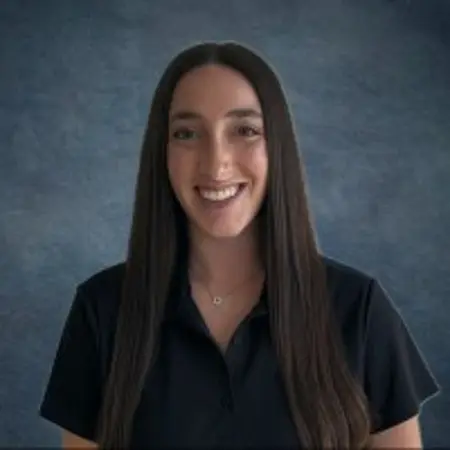 Chloe Schnur, Digital Growth Associate on Influential Women