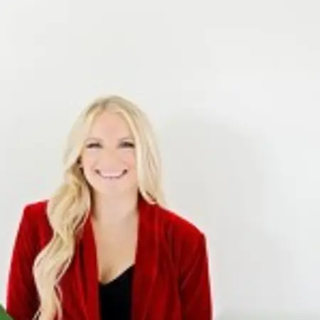 Ashlyn Justice, Wedding Planer on Influential Women