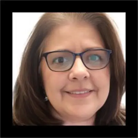 Lizette Crespo-Ruiz, Office Manager on Influential Women