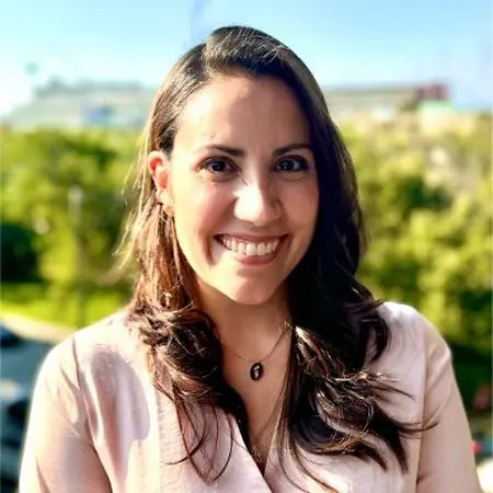 Natalia Riveros, Key Account Manager on Influential Women