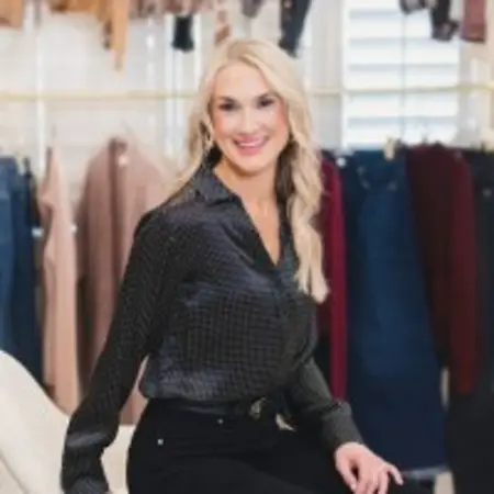 Jessica Papineau, CEO/Founder on Influential Women