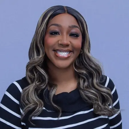 Savana Mars, Assistant Director of Admissions on Influential Women