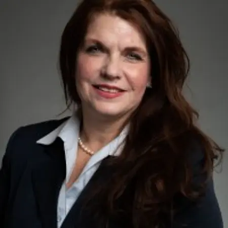 Lisa Wilgus, Director of Sales & Developement on Influential Women