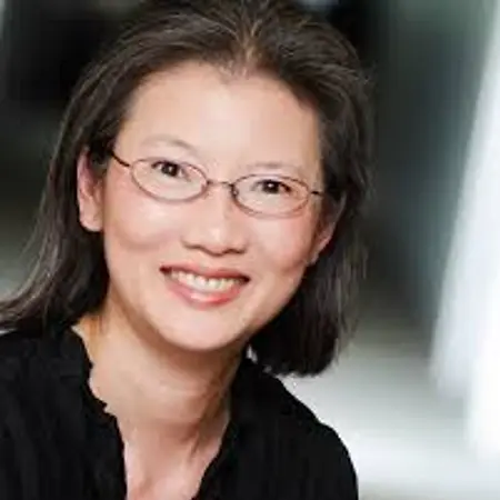 Veronica Bundt, AINS, AIC-M, ARM-P, AU, CCP, ACP, CRCR