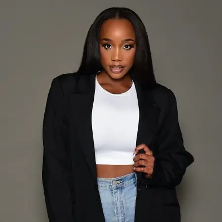Bre Taylor, Social Media Manager on Influential Women