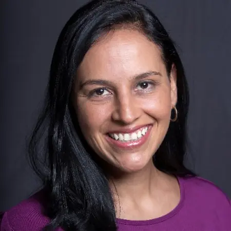 Stephanie Colores Colores Bueno, Transformation and Leadership Strategist  | Founder of Strategic Connexus on Influential Women