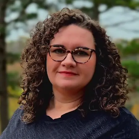 Joanna Reileah, RCM Sales and Marketing Executive on Influential Women