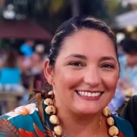 Joanne Manriquez, Sales Executive on Influential Women