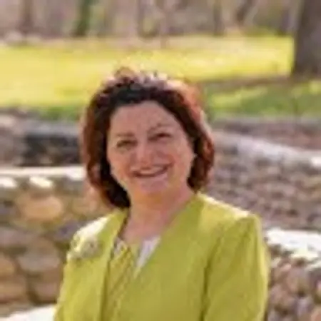 Alhan Altamimi, Mortgage Loan Officer on Influential Women