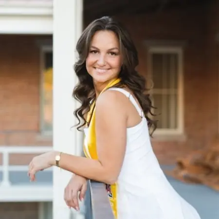 Sophia Bernhardt, Engineering Recruiter on Influential Women