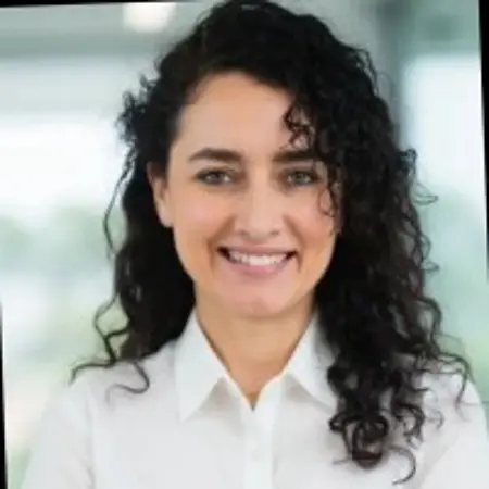 Kelly Stewart, Director | Senior Career Development Specialist | Faculty Instructor | Gallup Strengths Global Coach on Influential Women