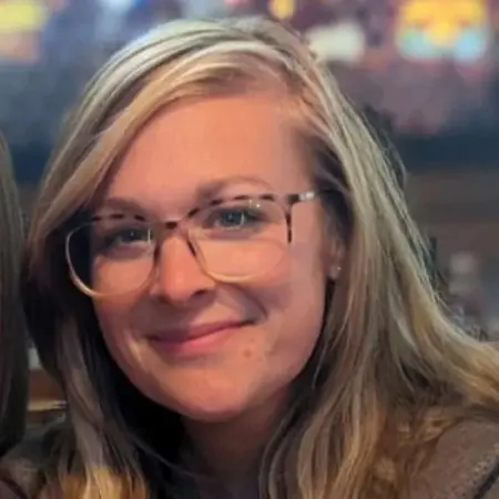 Samantha Lotz, Assistant RV Resort Manager on Influential Women