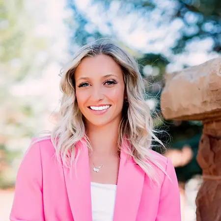Madison Thompson profile on Influential Women