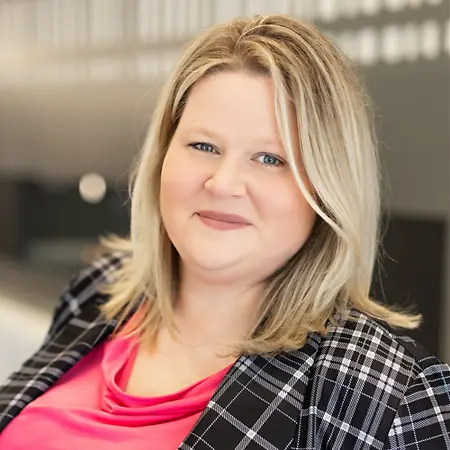 Cynthia LaPoint, Senior Executive Assistant on Influential Women