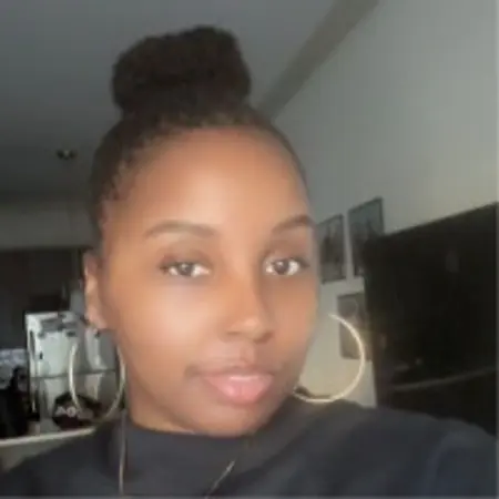 Dalorrein Burks, Global Core Accounts - SMB Account Manager - Retail on Influential Women