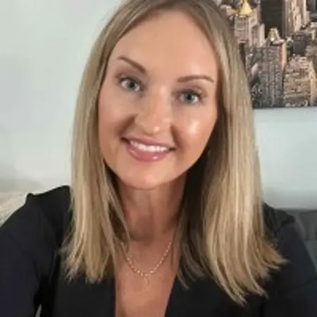 Sherrie Lynn Simms, Office Operations Manager/Human Resources / Employee Relations on Influential Women