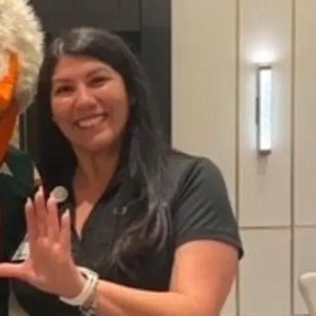 Elizabeth Becerra, Recruiter, Human Resources on Influential Women