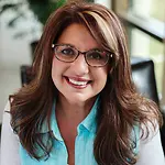 Rhonda Jolliffe, Business Owner/ Nurse Practitioner/ Clinical Instructor on Influential Women