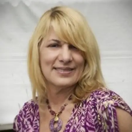 Sara ISGUR, Sr. Advisor on Influential Women