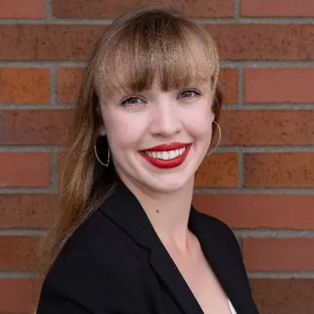 Julia Smiljanic, Senior Marketing Communications Specialist on Influential Women
