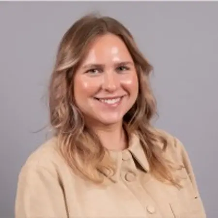 Jacey Loflin, New Sales and Account Management on Influential Women