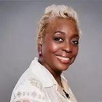 Leslie Reis, Financial Coach on Influential Women