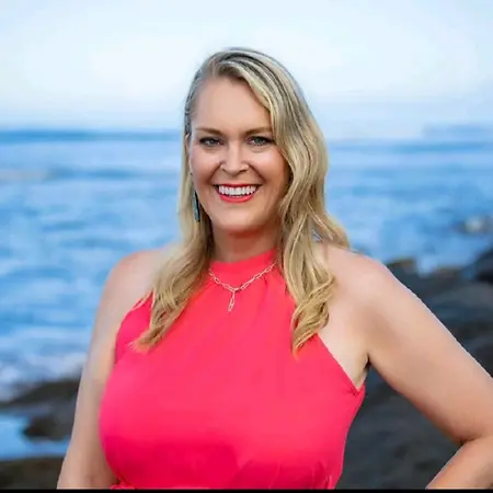 Elizabeth Moyle, EMBA, CSM