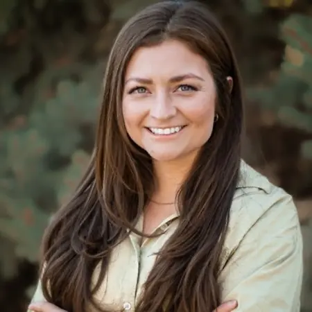 Bri Bausman, Provisional Licensed Professional Counselor on Influential Women