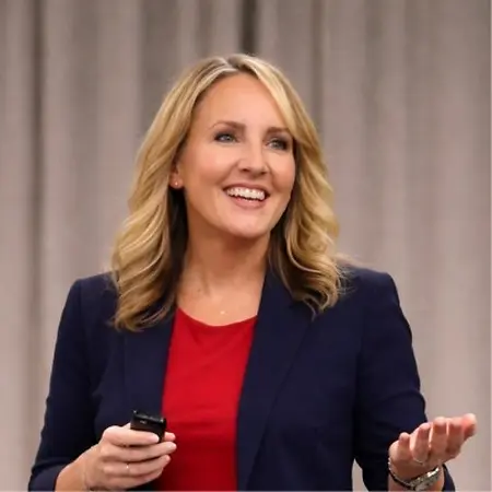 Amanda Purdin, Instructor on Influential Women