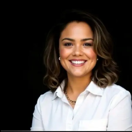Stephanie Salas, Territory Sales Executive on Influential Women