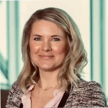 Cayled Nowak, P6 Specialist on Influential Women