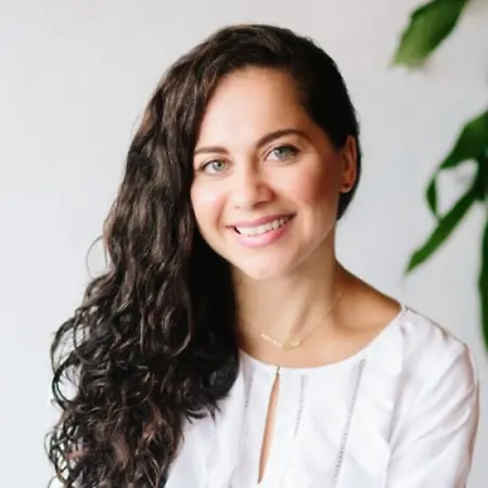 Janet (Bayramyan) Generales, Clinical Supervisor on Influential Women