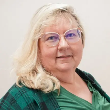 AnnMarie Alvarez, Field Tax Auditor on Influential Women
