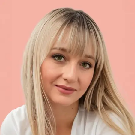 Karen Sowa, Senior Marketing Consultant | karensowa.com on Influential Women