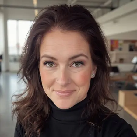 Amber DAust, Quality Supervisor on Influential Women