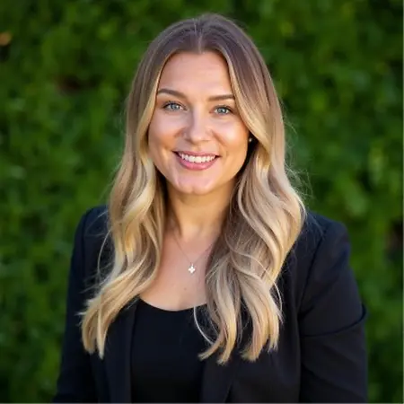 Stephanie Fornaro, Founder & CEO on Influential Women