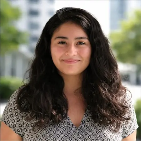 Michelle Atehortua, Social Media & Content Coordinator on Influential Women