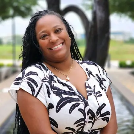 Sierra Woods, Office Manager on Influential Women