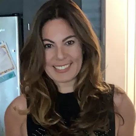 Laryssa DenesZeilner, Training Manager - Americas (Canada, US, Caribbean and  Latam) on Influential Women