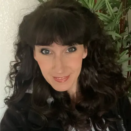 Julie DeSario, LDO, ABO