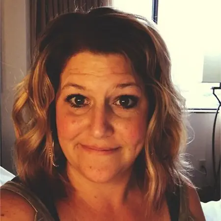 Sarah Wallace  Lohman, Operations Manager on Influential Women