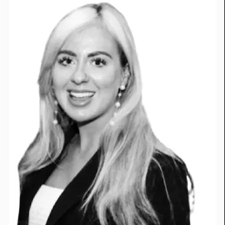 Sophie McAuley, Consultant | Project Delivery, Transformation Initiatives, Conference & Campaign Curation on Influential Women