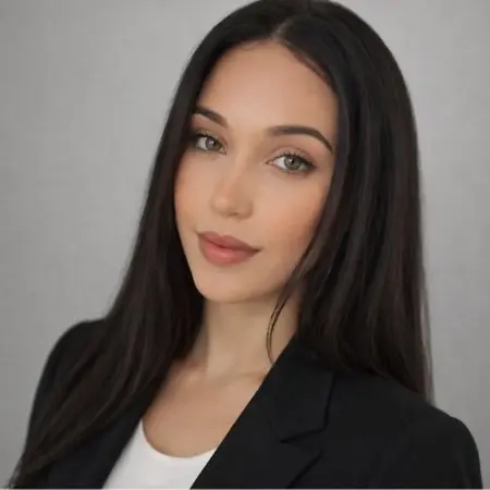 Mercedes Nolte, Account Executive on Influential Women