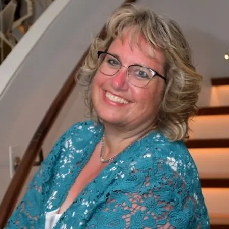 Jennifer L. Dale, Director of Strategic Partnerships & Growth on Influential Women
