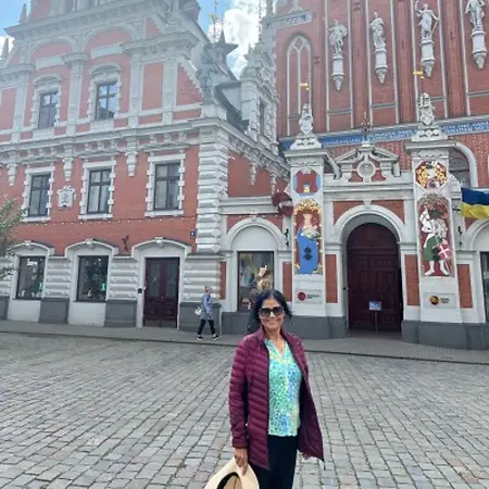 Annapurna Pandey, Faculty on Influential Women
