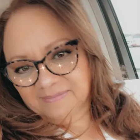 Yolanda Mendoza, Senior Client Services Representative on Influential Women