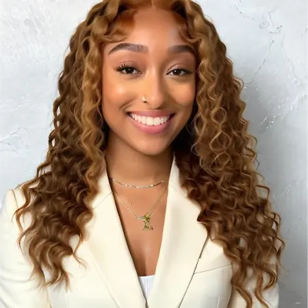 Tori Ray, Sales and Recruiting Manager on Influential Women