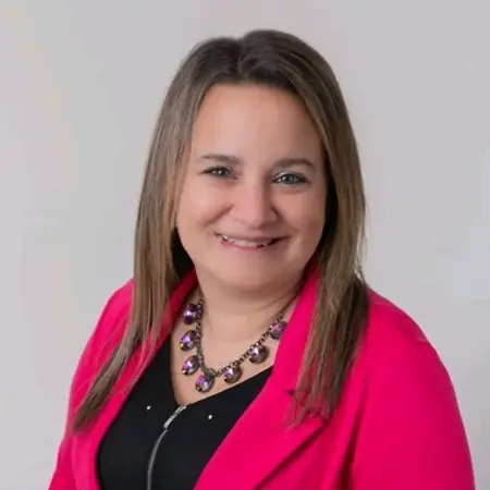 Alexis Layton, Human Resources Generalist on Influential Women